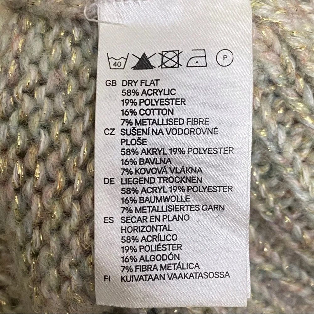 H&M divided multicolor